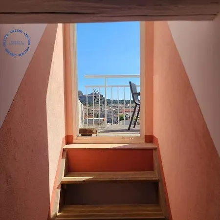 Apartment Superbe Appartement Familial En Coeur De Ville Avec Parking - Terrasse Avec Vue