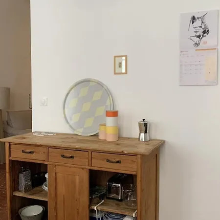 Superbe Appartement Familial En Coeur De Ville Avec Parking - Terrasse Avec Vue * La Ciotat