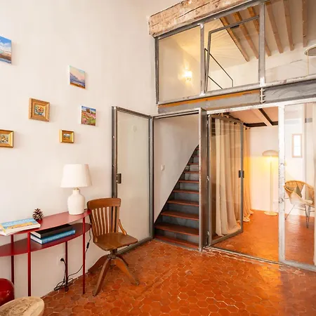 Cosy Proche - Meublé De Tourisme Classé 2 étoiles La Ciotat